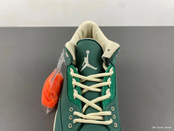 1st Kicks Abney Nina SP Chanel 3 FZ7974-300 Bicoastal Retro Jordan 0802